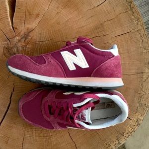 Women’s New Balance 311